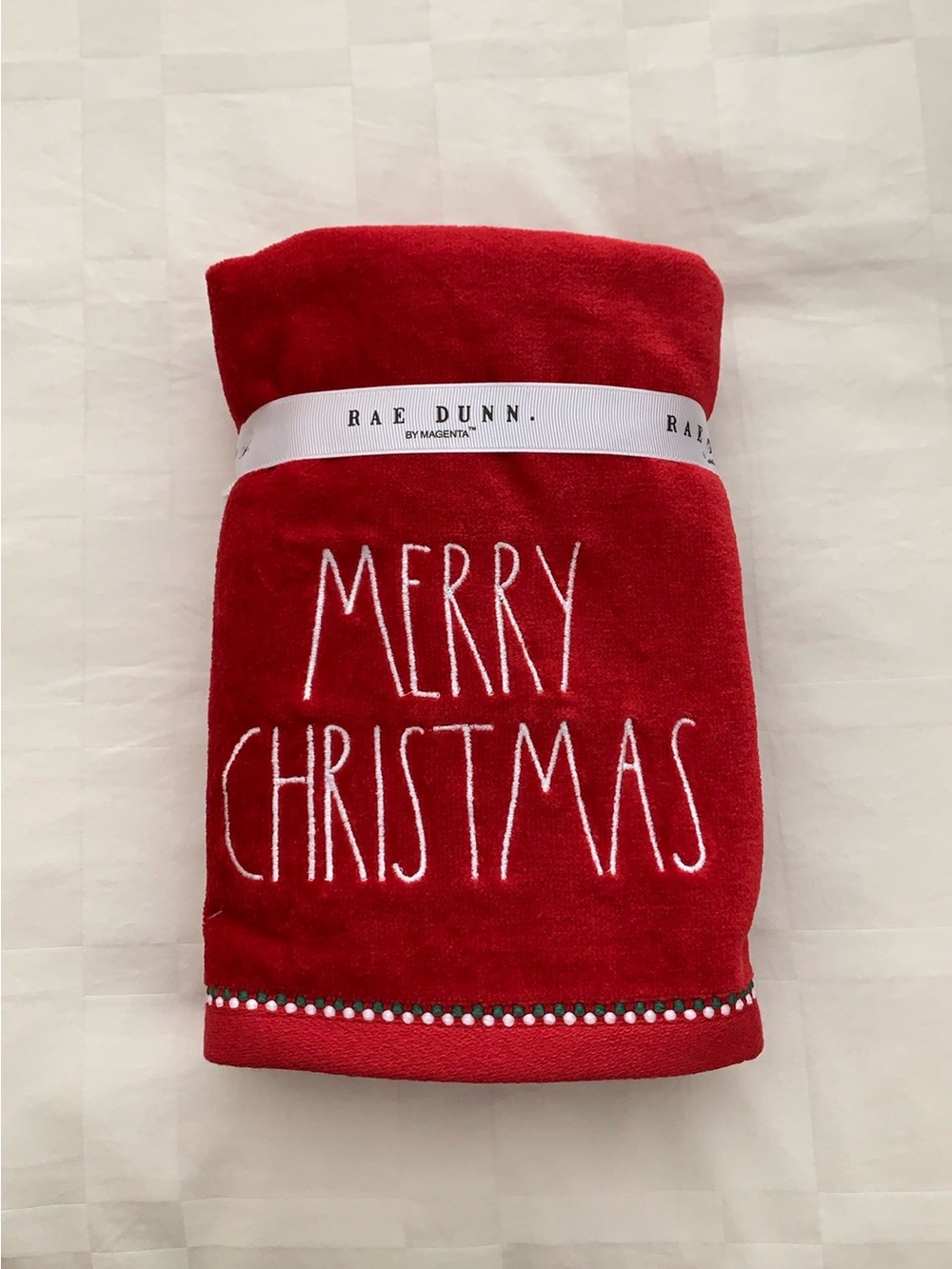 Set/2 Rae Dunn “Merry Christmas” Hand Towels